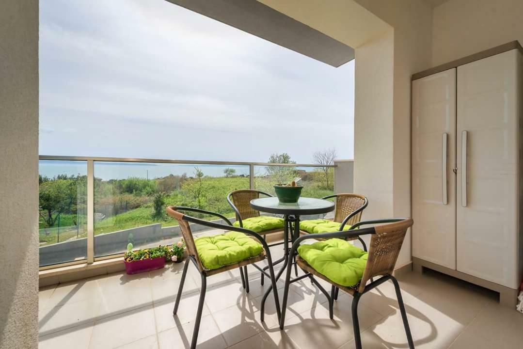 Apartment Alfa Сплит Экстерьер фото