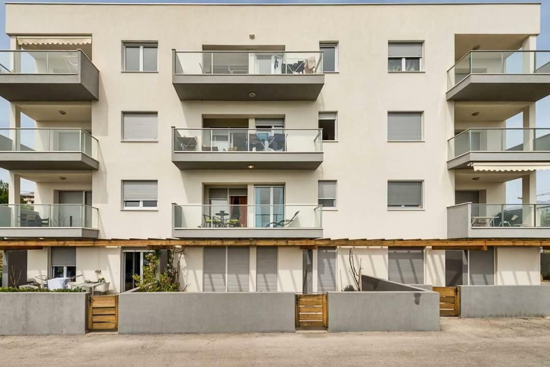 Apartment Alfa Сплит Экстерьер фото
